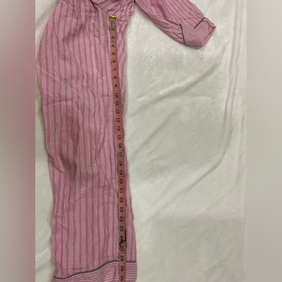 Victoria's Secret Soft Cream V-Neck Tee and Pants - Picture 8 of 9